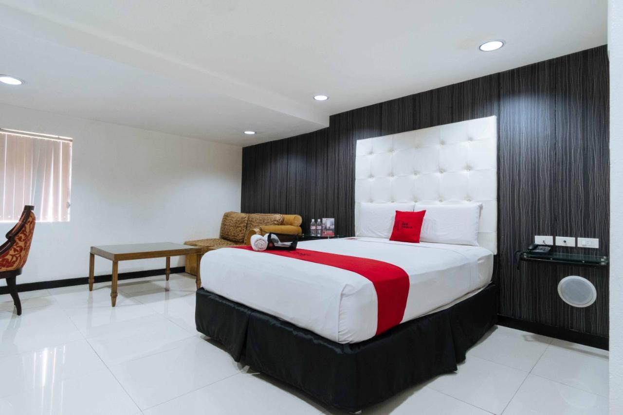Reddoorz Plus @ V Mapa Extension Santa Mesa 마닐라 외부 사진
