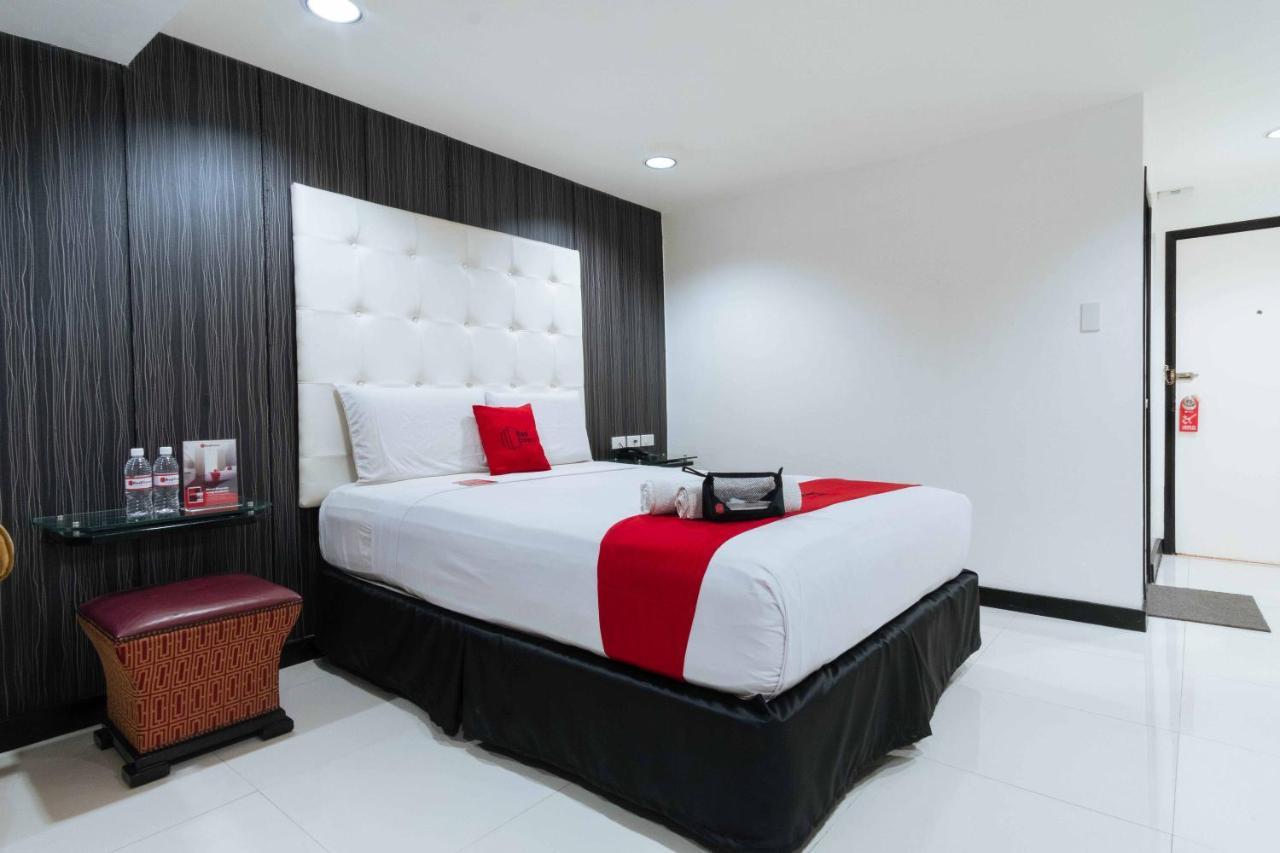 Reddoorz Plus @ V Mapa Extension Santa Mesa 마닐라 외부 사진